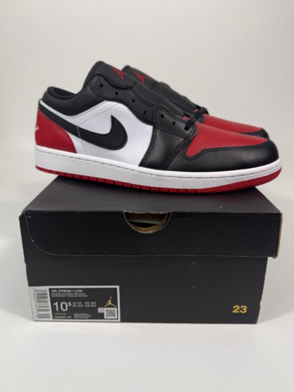 Men Air Jordan 1 Low Sneakers 10.5 White/Black-Varsity Red-White
